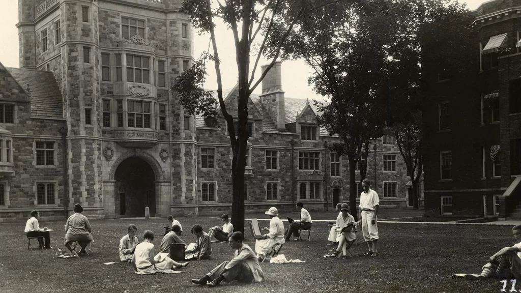 An art class painting in the U-M Law Quad.